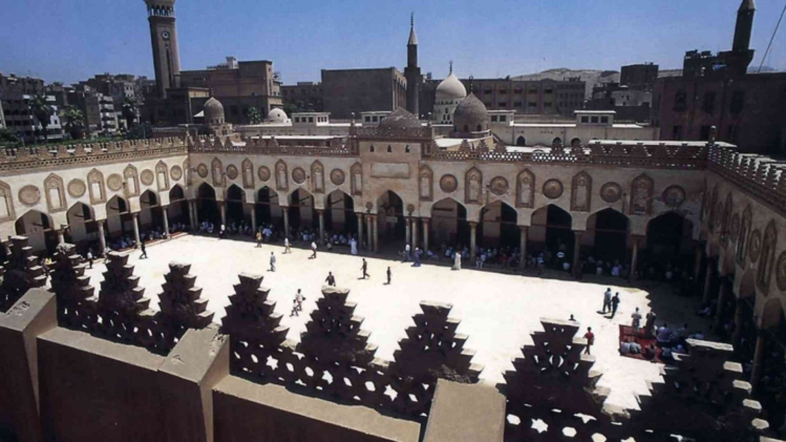 La condanna del mondo islamico