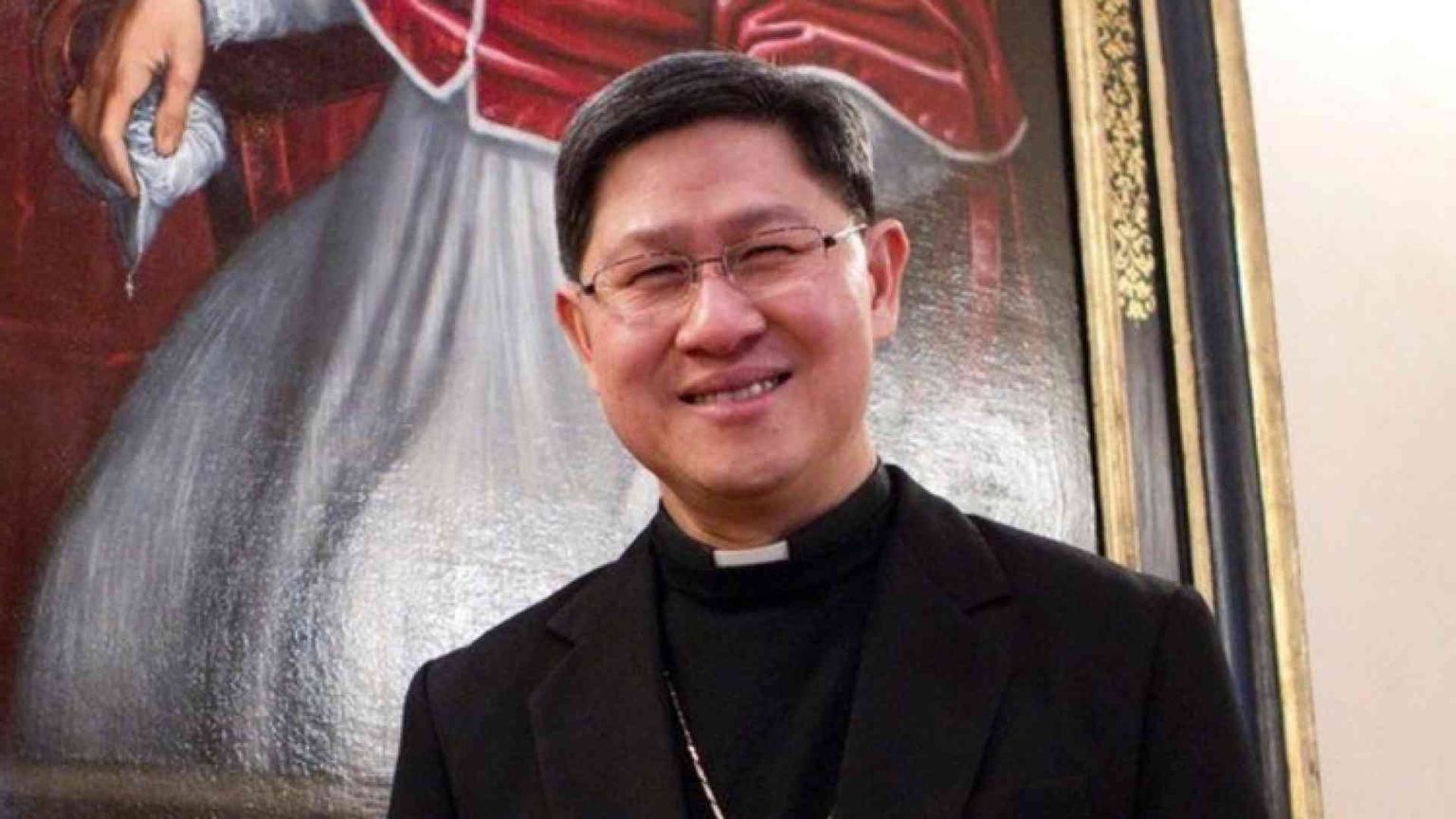 Tagle, cristiani chini sulle ferite del mondo