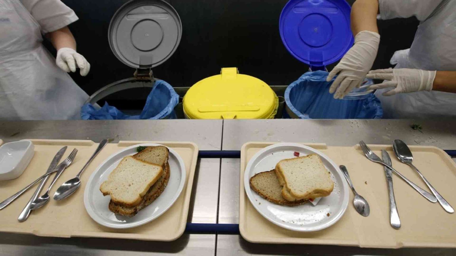 Cibo: una legge premia chi non spreca