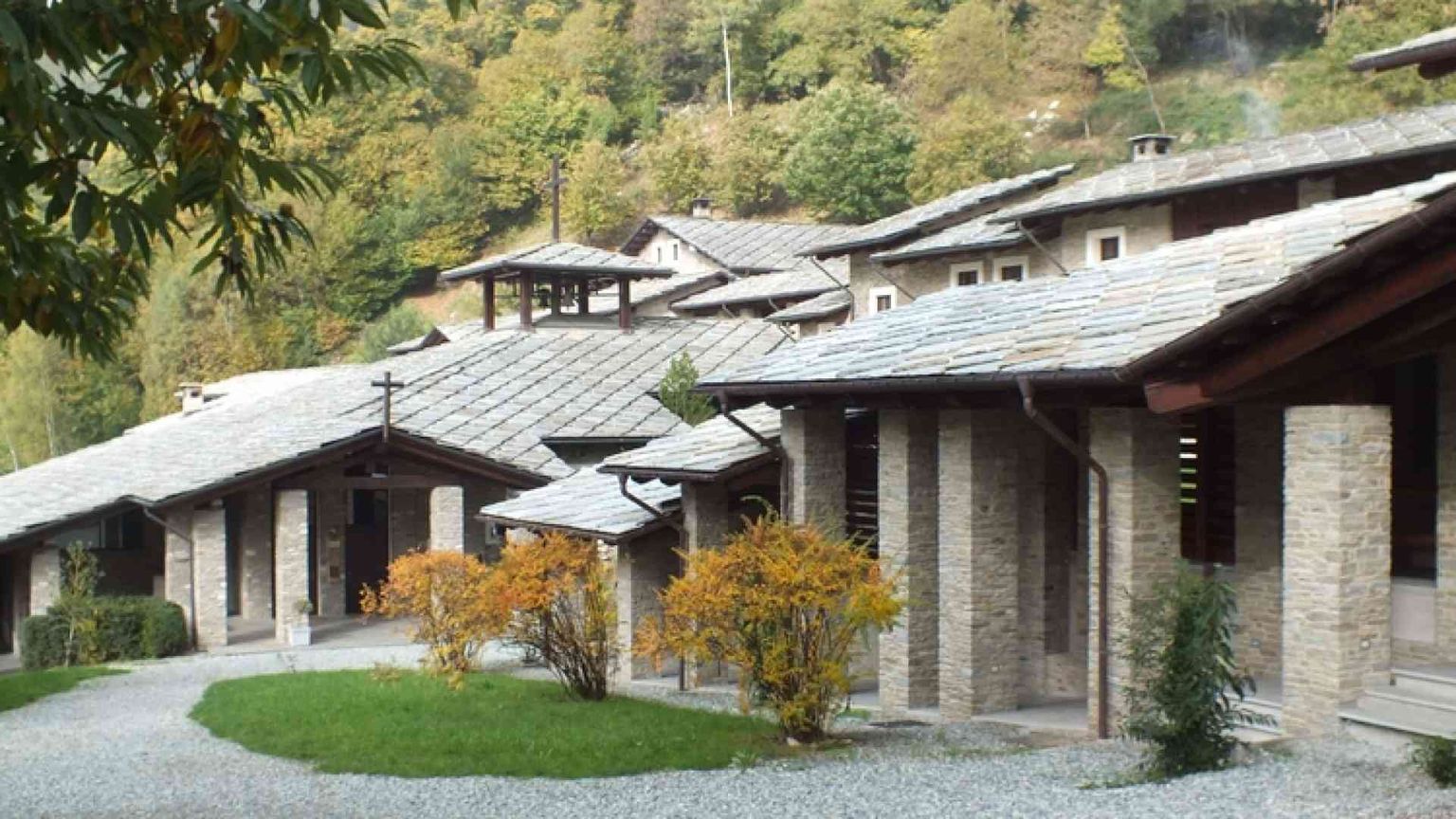 «Non vengono qui per noi. Io credo cerchino Dio»