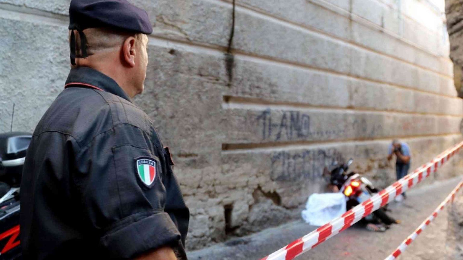 La camorra preoccupa meno del terrorismo, ma è peggiore