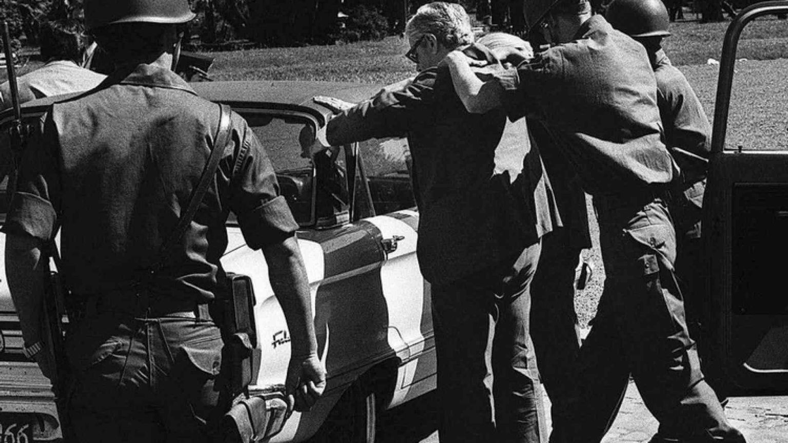 E Kissinger disse a Videla: «Fate in fretta»