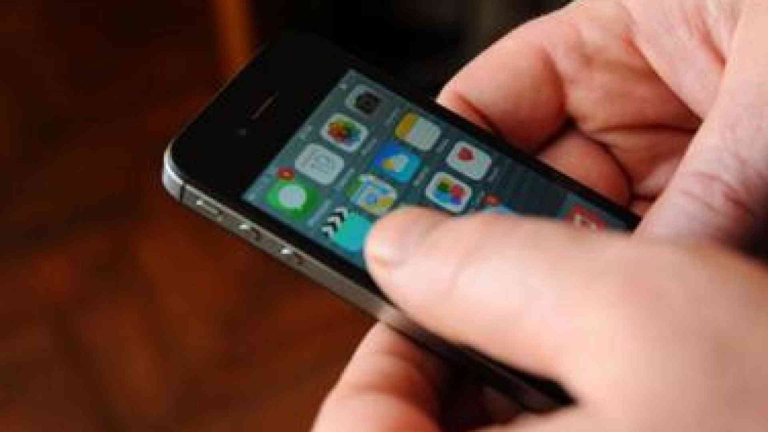 Ue, cercasi roaming tutto l'anno senza abusi