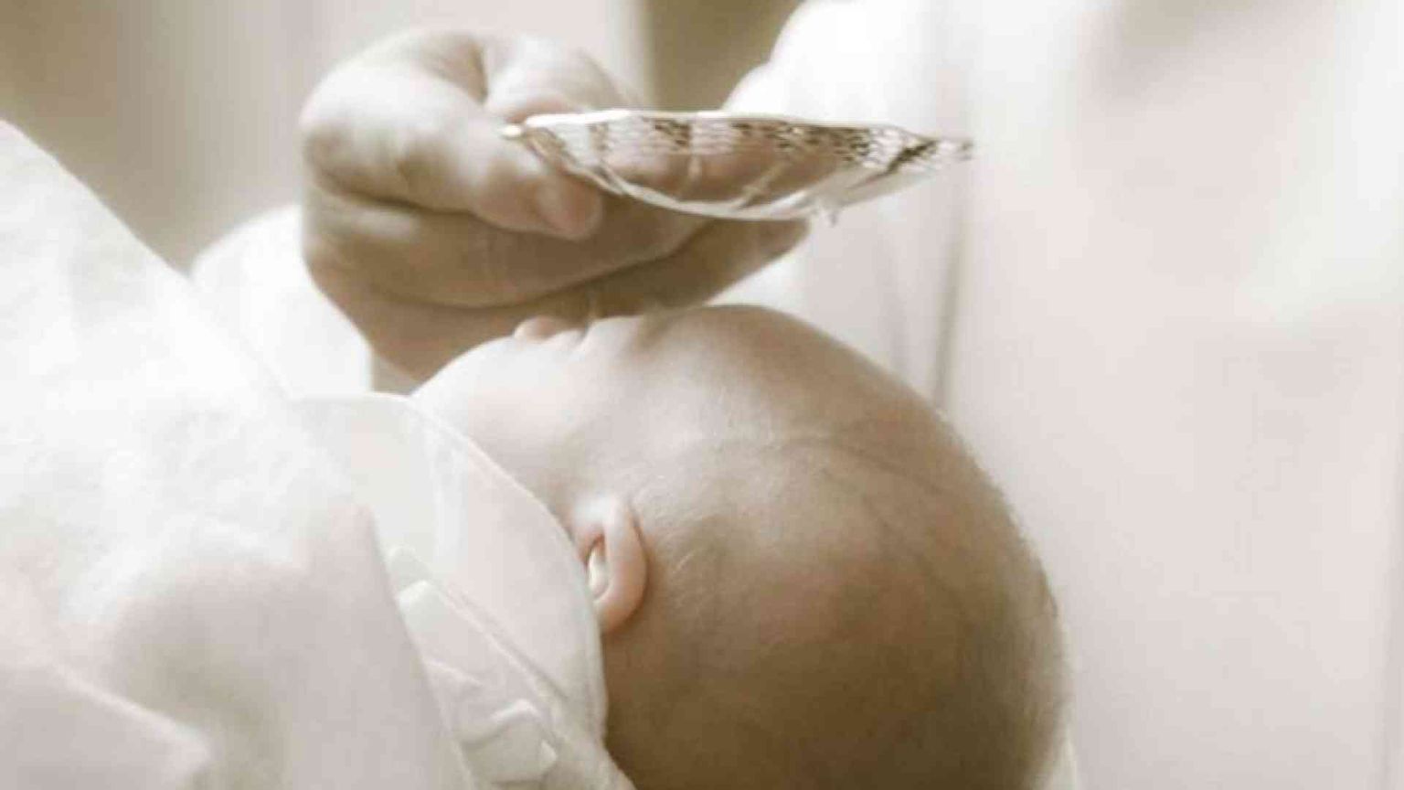 Vendola, sul battesimo polemiche fuori luogo