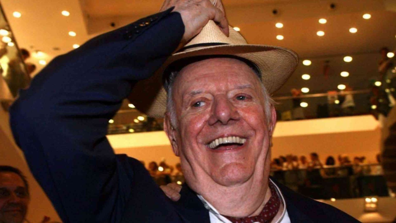 Addio a Fo, il primo Nobel anomalo