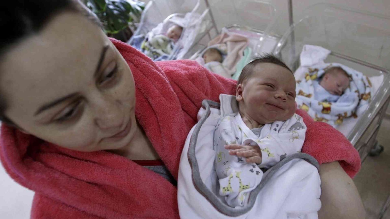 Ogni mese mille bimbi salvati grazie ai Cav