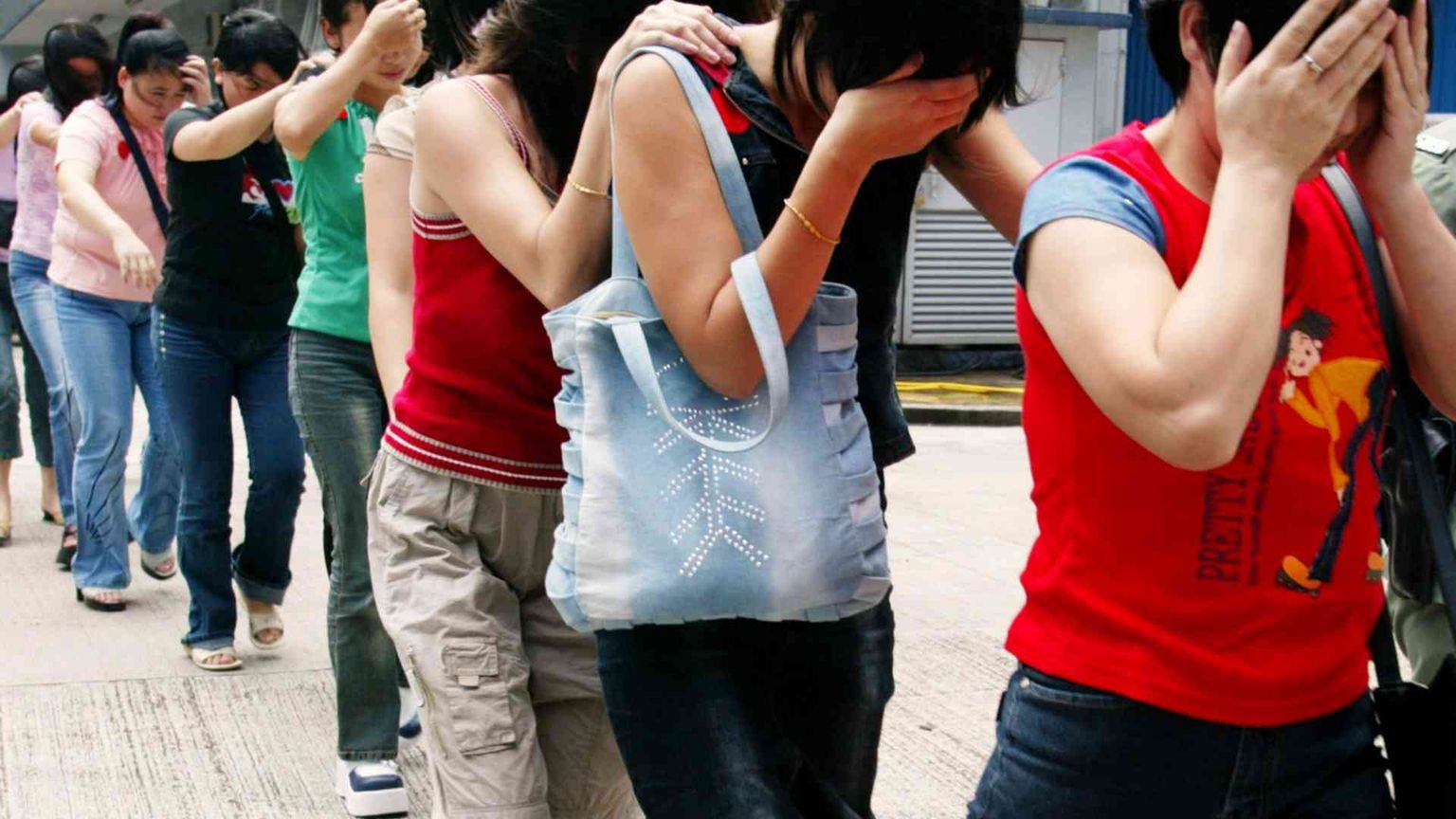 Le suore: va affrontato il problema dei clienti