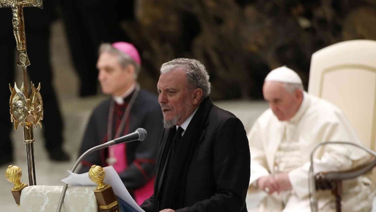 Müller: carisma neocatecumenale viene dallo Spirito