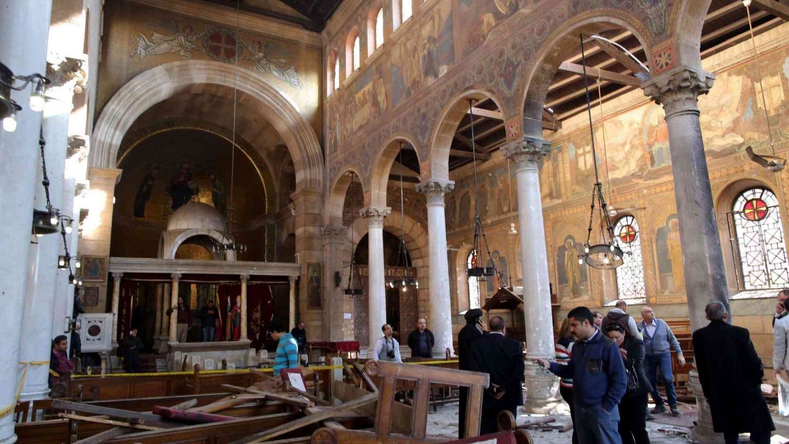 Attentato alla Chiesa copta, tre giorni di lutto nazionale