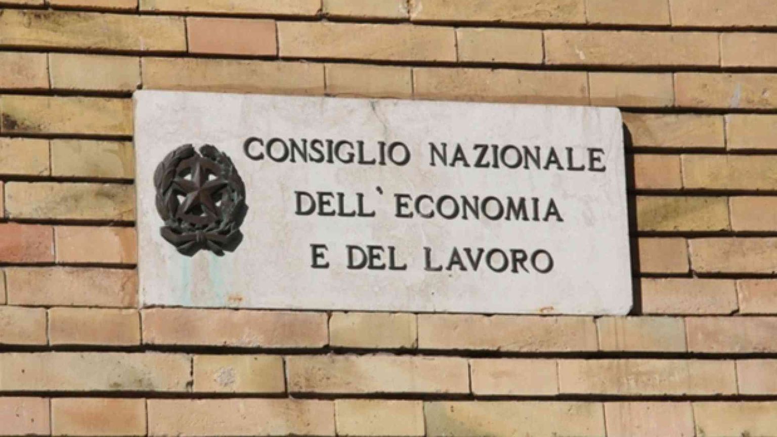 Il Cnel adesso diventi centro studi d'eccellenza