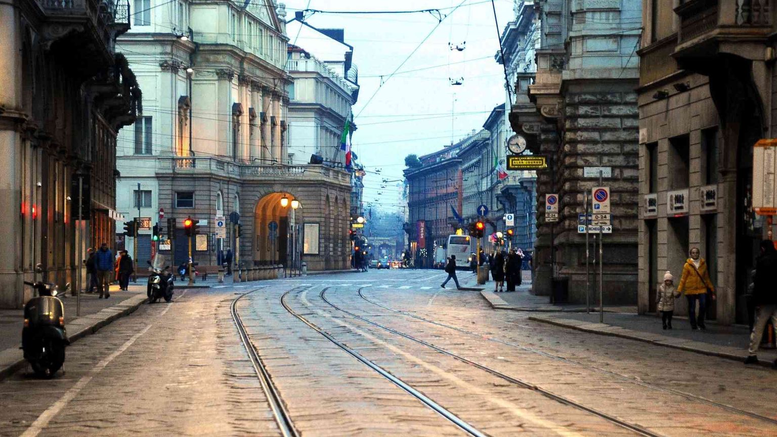 Suoni del Natale, il silenzio e la voce di quel bimbo