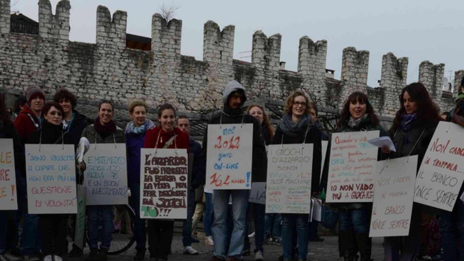 Azzardo, è nuovo record. Nel 2016 spesi 95 miliardi