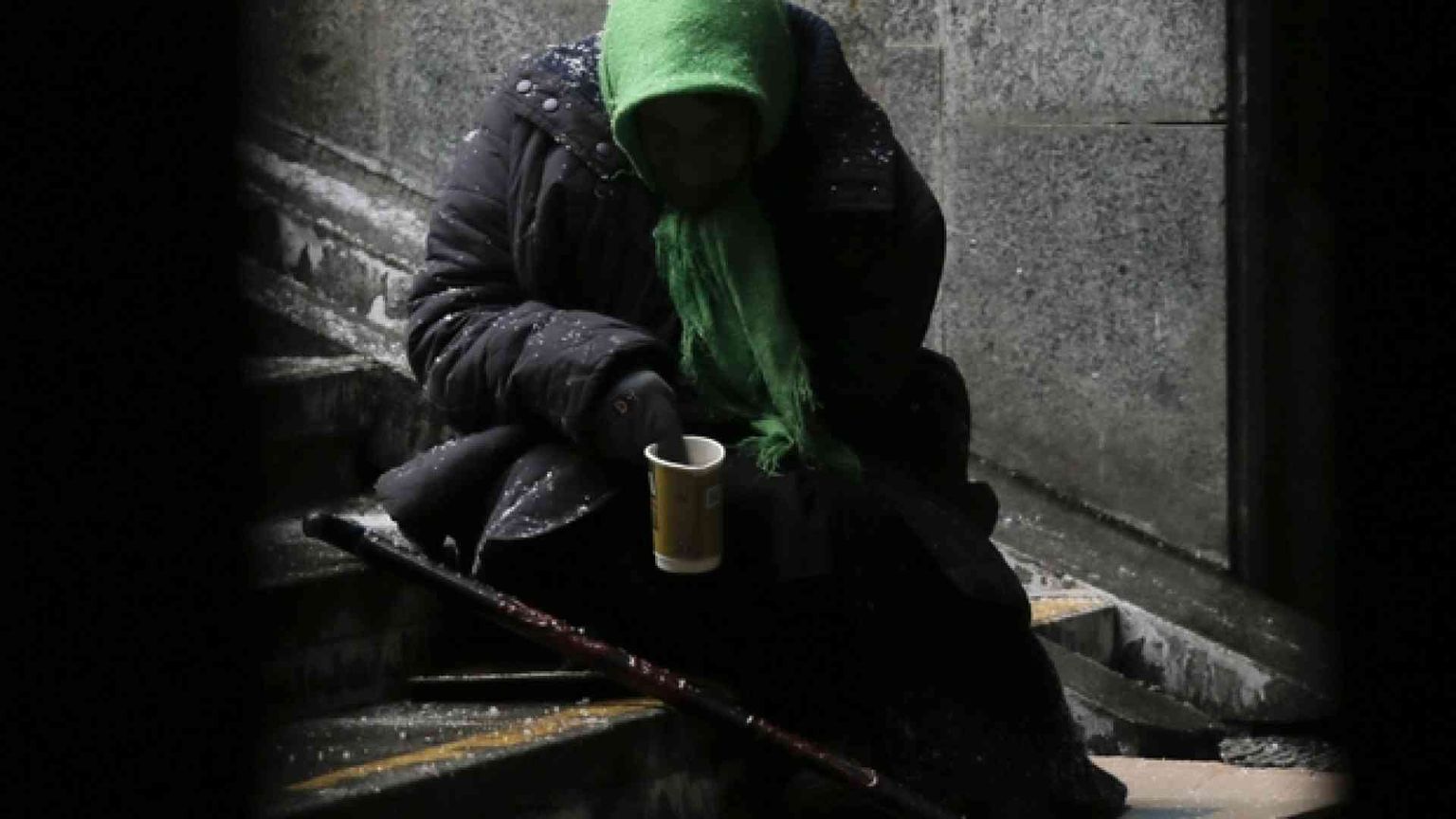 Clochard muore per il freddo ad Avellino. Ecco i piani dei Comuni