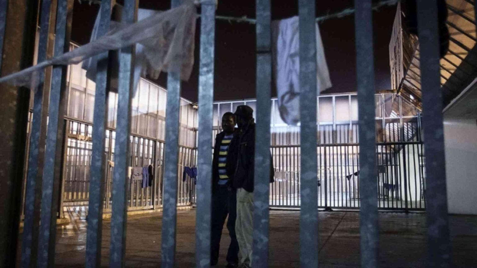 Minniti: «I nuovi Cie saranno totalmente diversi»