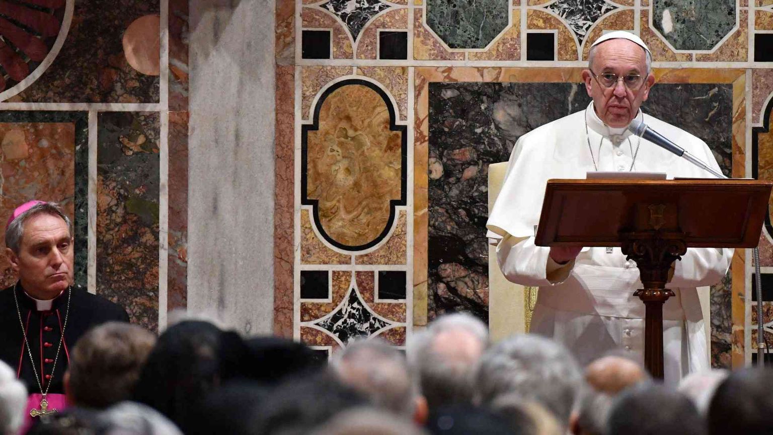 Al corpo diplomatico: vincere il terrorismo, vincere la pace