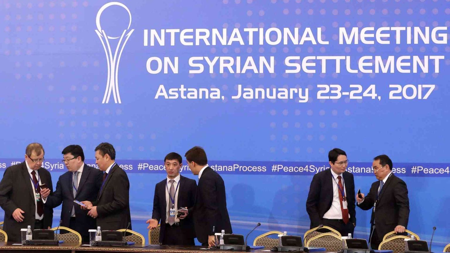 Al via i colloqui di pace in Kazakistan. Ecco chi sono i negoziatori