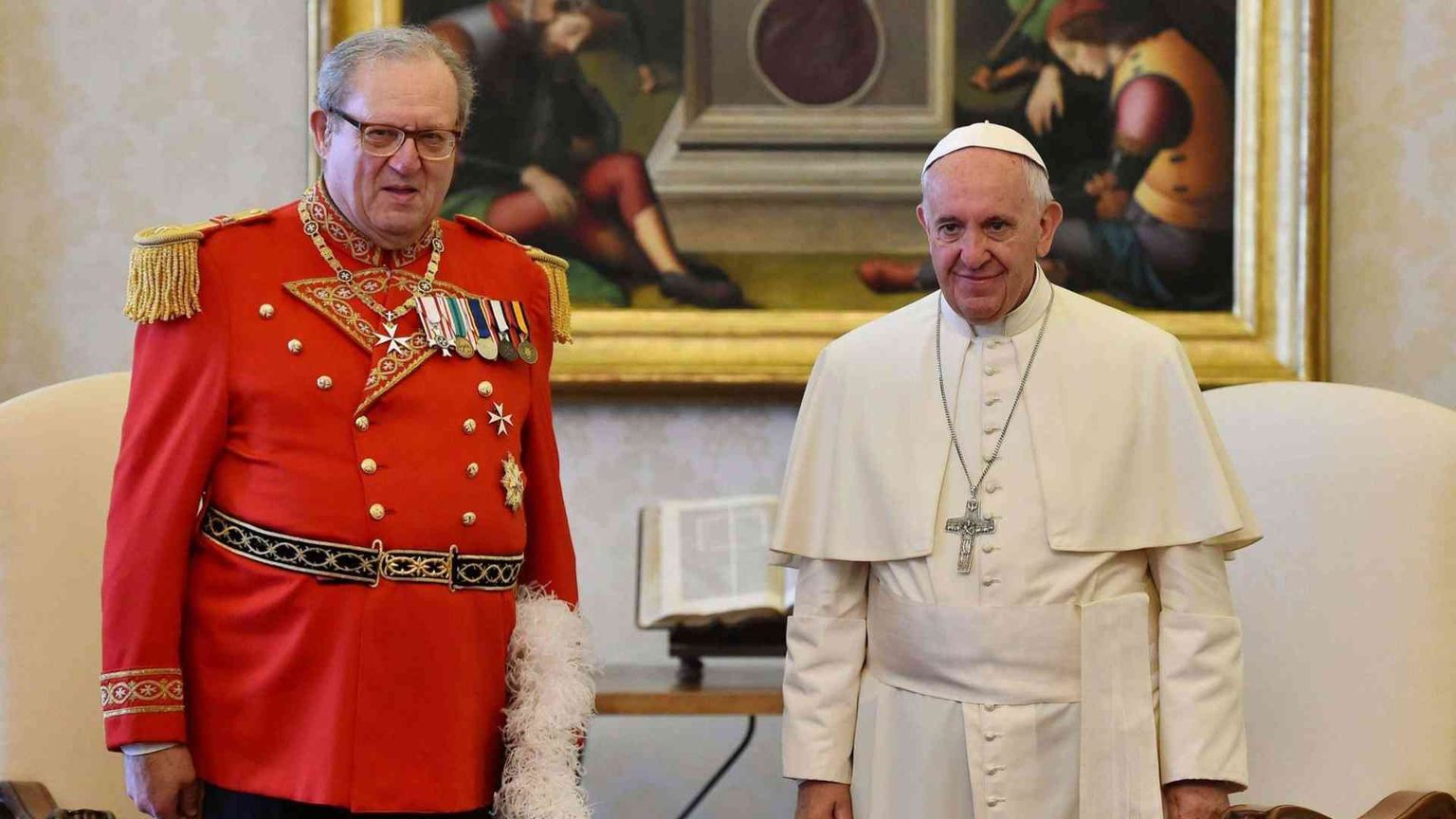 Dopo le tensioni si dimette il Gran maestro