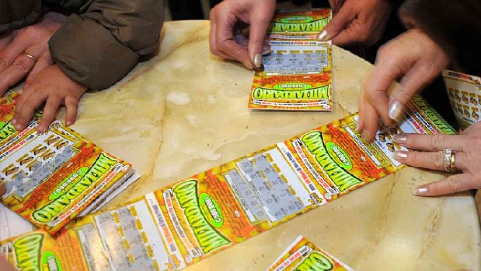 Il supermarket gioca d'azzardo. Gratta & vinci per chi fa la spesa