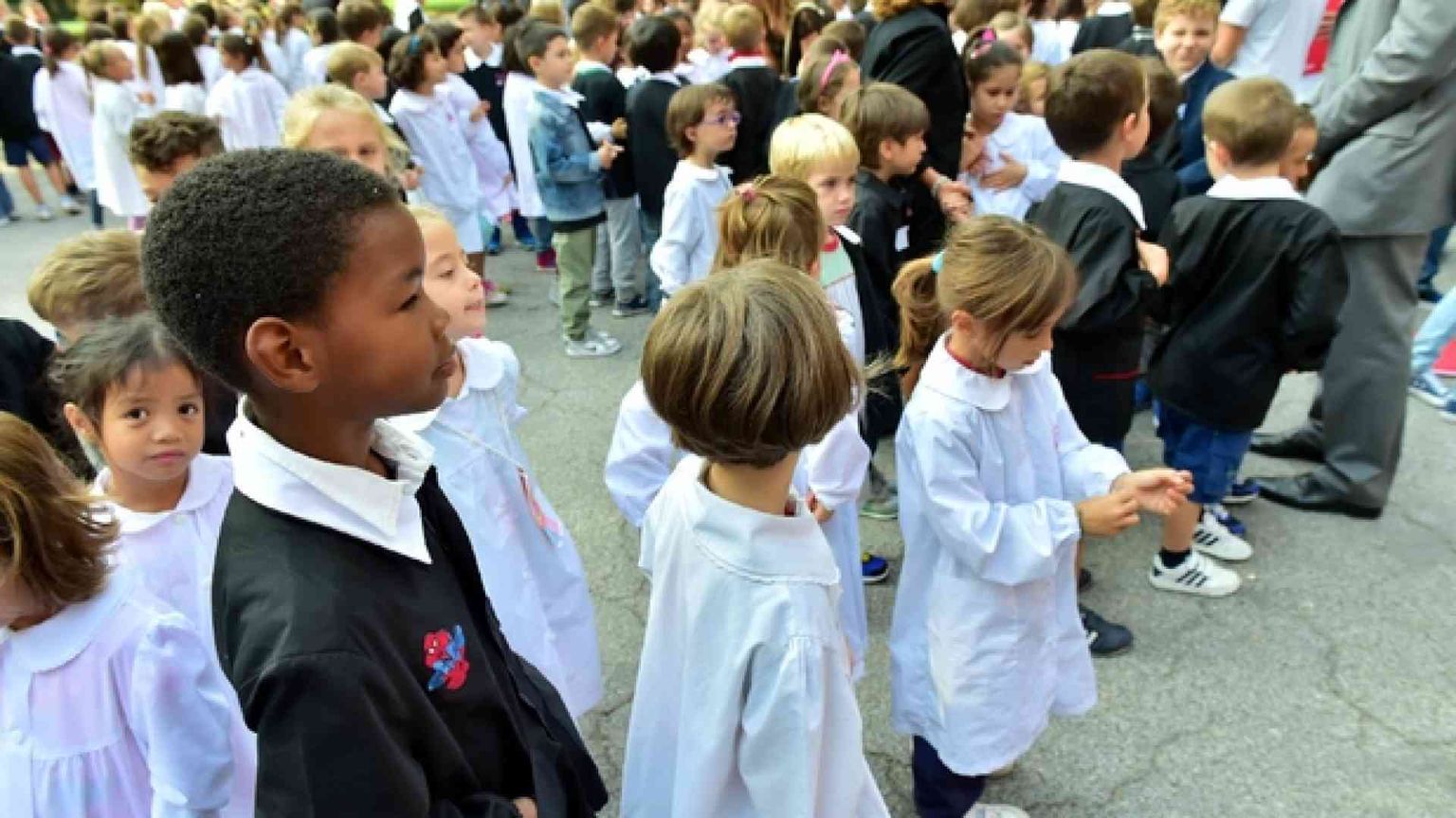 Bocciare costa, vietarlo è inganno