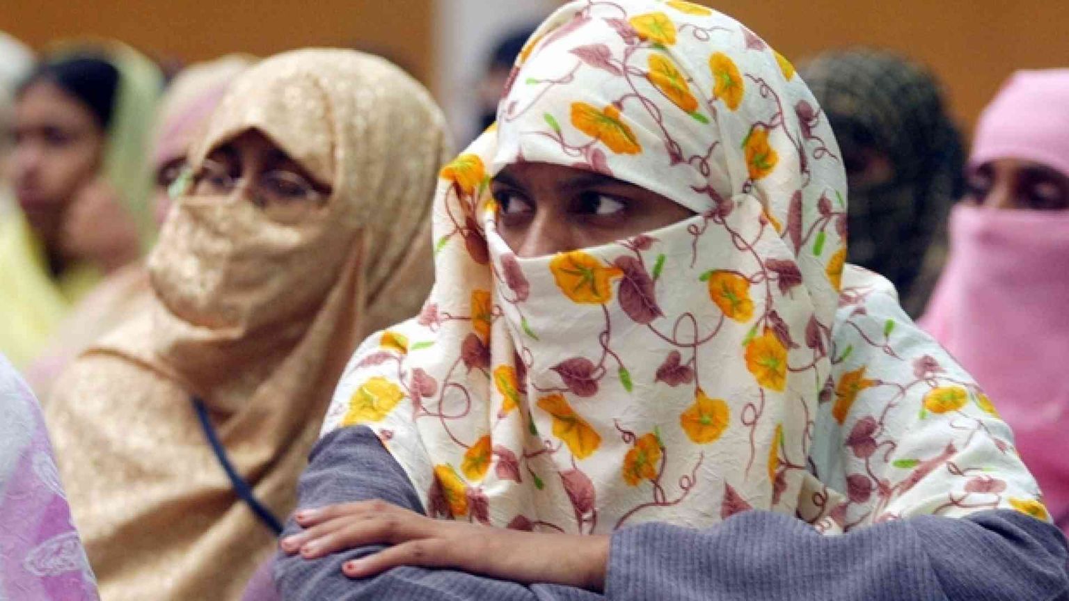 L'estremismo censura anche i testi scolastici