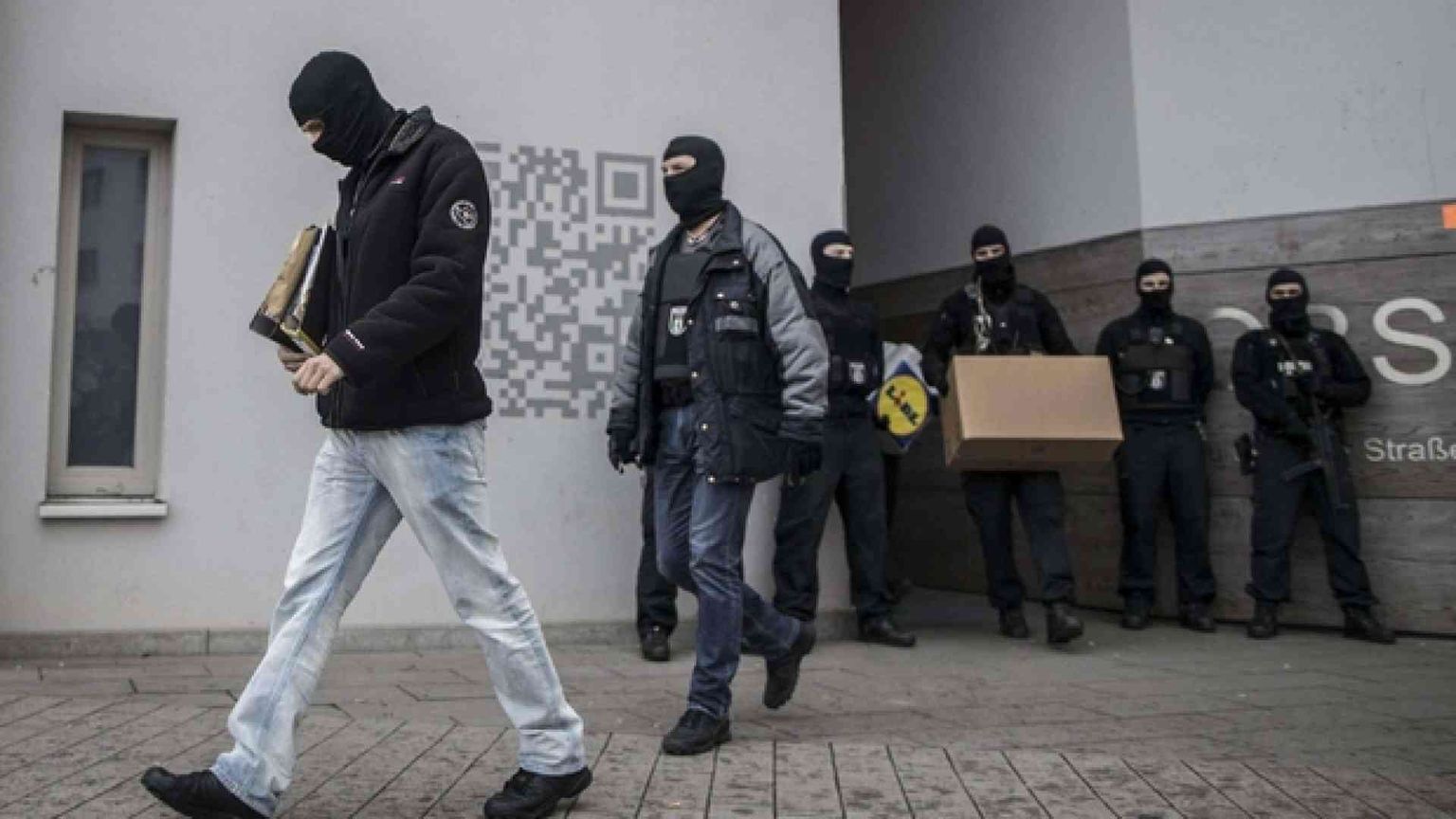 Blitz a Berlino: chiusa dalla polizia la moschea di Amri