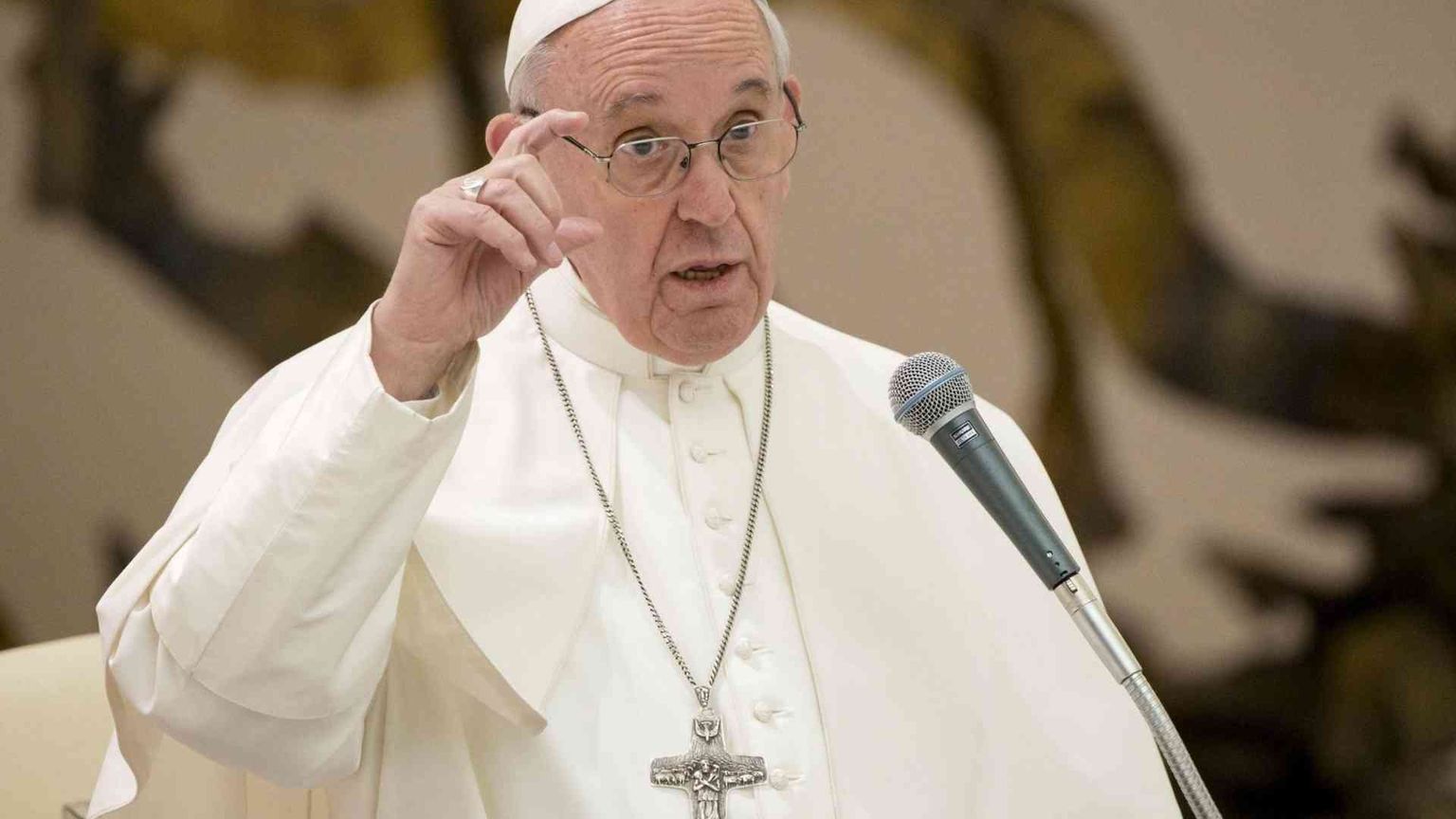 Francesco all'Onu: «Bandire le armi nucleari è possibile»