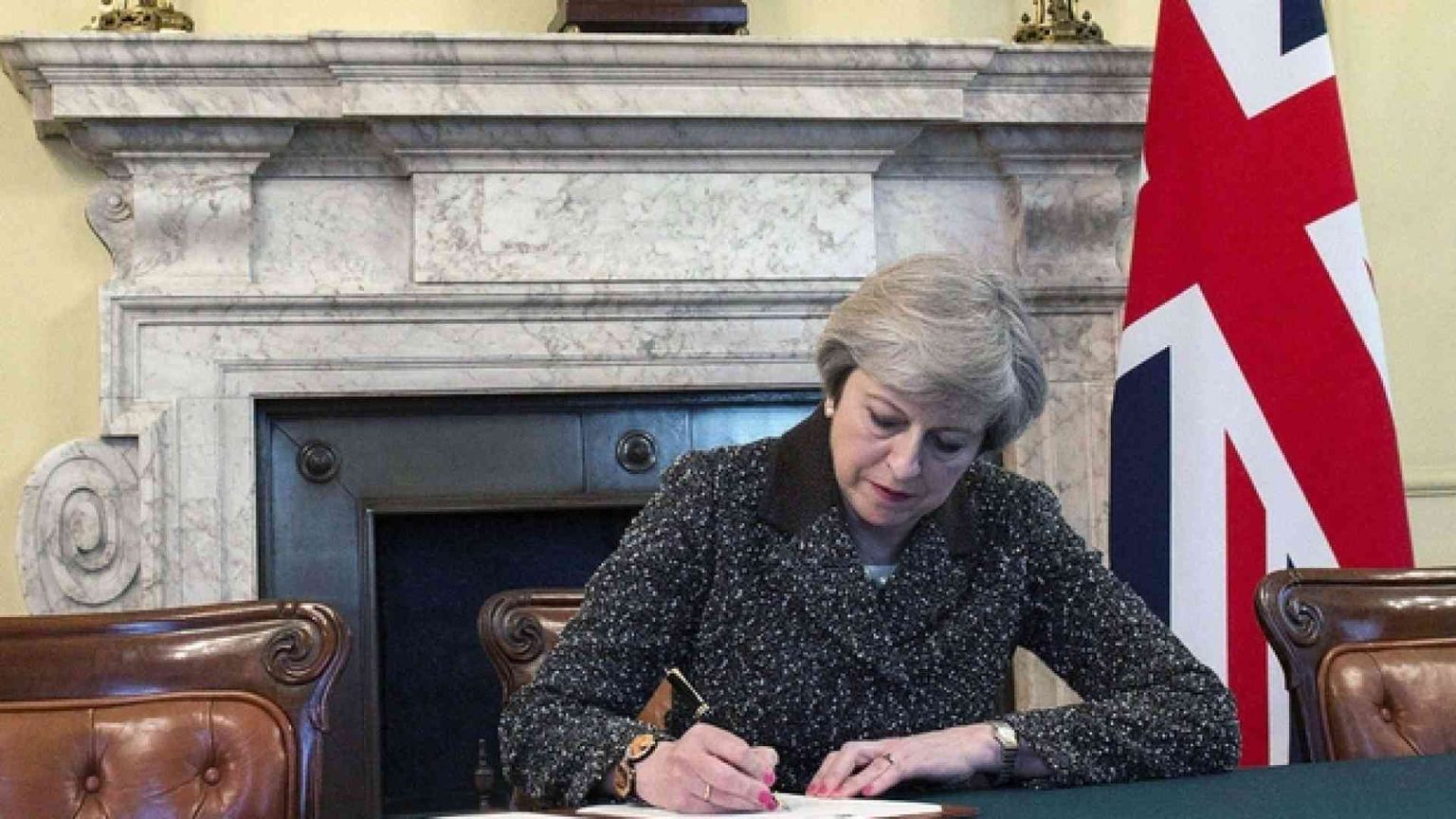 Regno Unito, inizia l'addio alla Ue. Tusk (Consiglio europeo): giorno triste