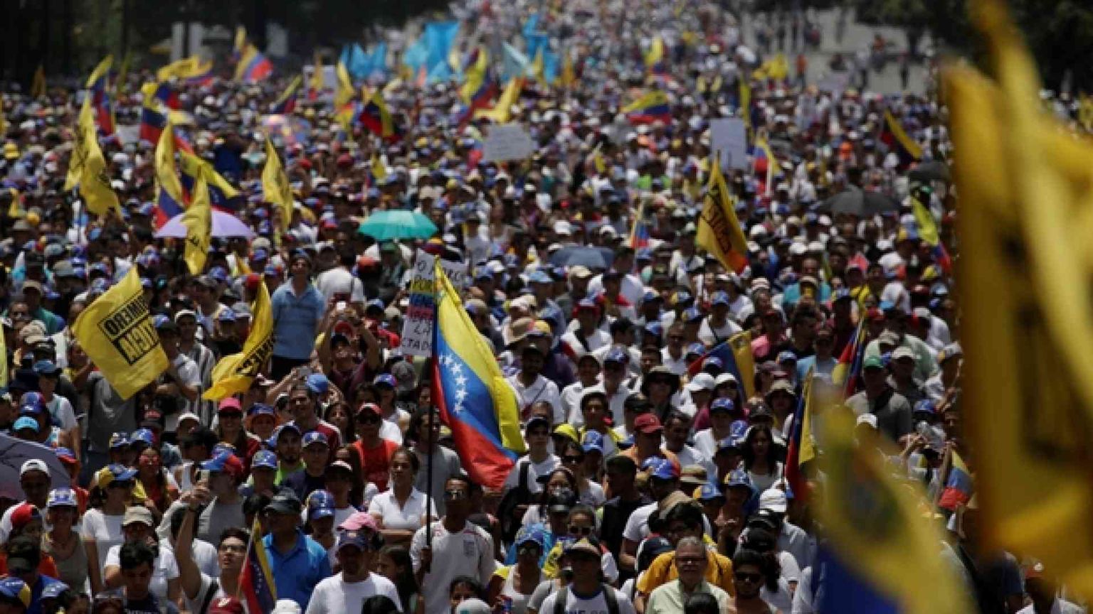 Venezuela, l'«uscita» è solo democratica