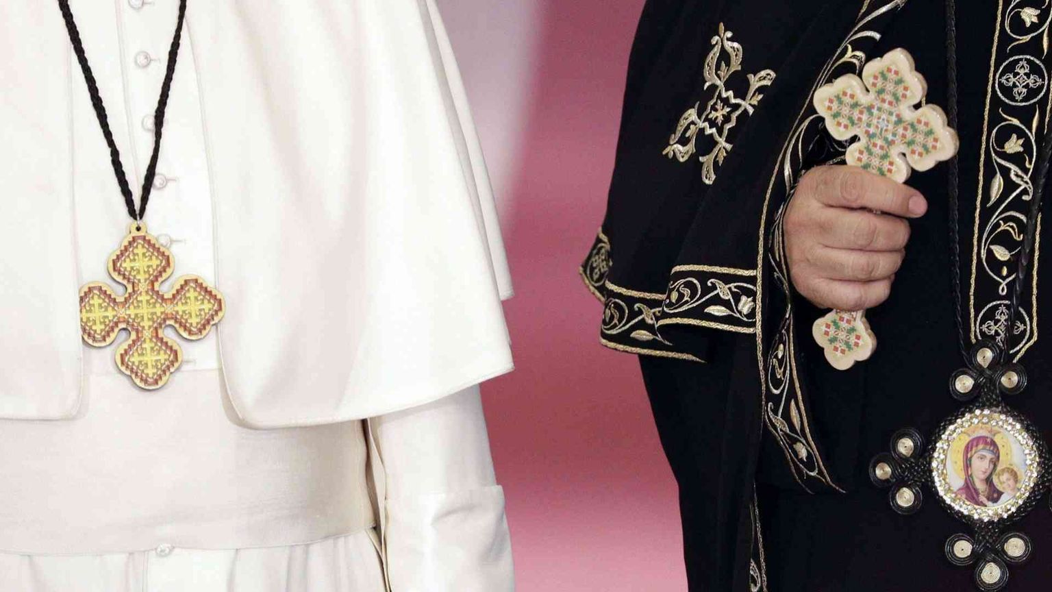 «Il sangue innocente versato dai cristiani ci unisce»