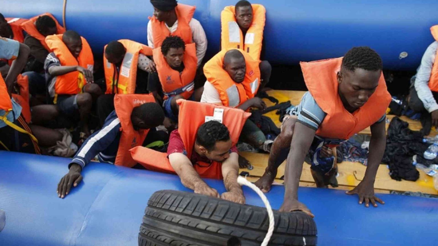 21enne della Sierra Leone ucciso dagli scafisti per il suo cappellino