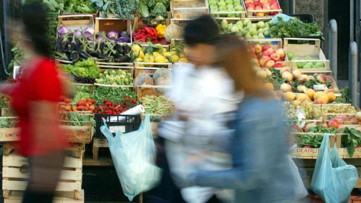 3,6 milioni di famiglie senza reddito da lavoro. Aumenta la diseguaglianza