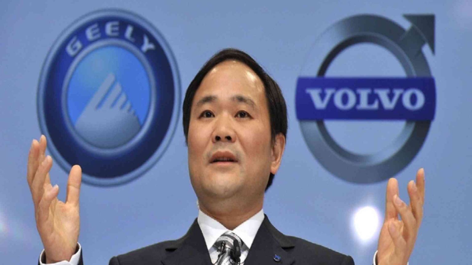 Dopo Volvo, la Lotus: c'è un cinese che colleziona auto