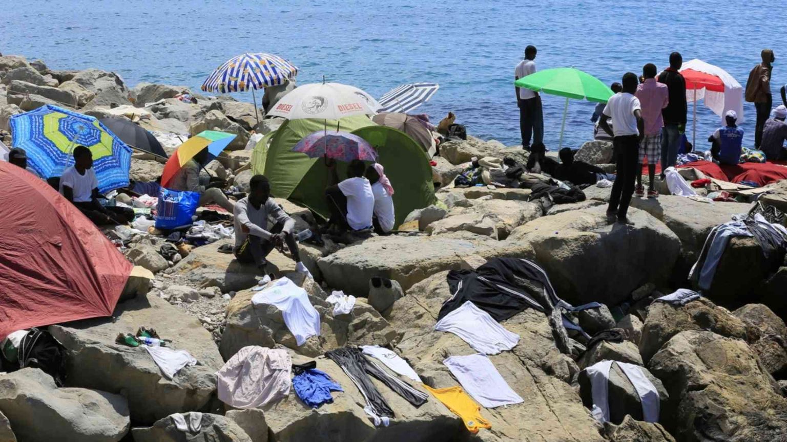 La terza estate di emergenza sulla frontiera dimenticata