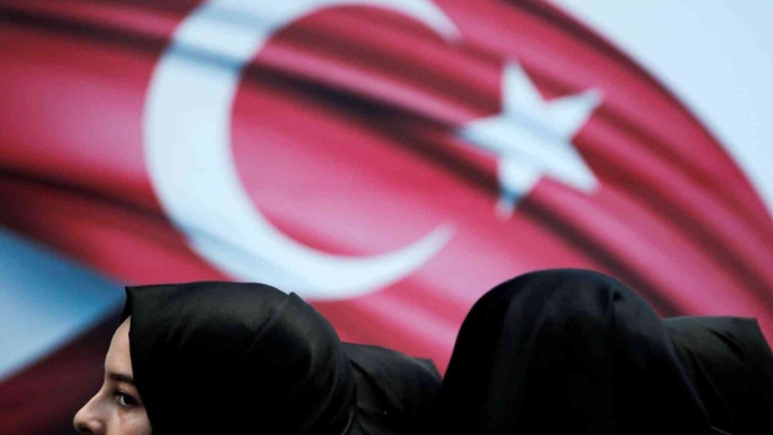 Turnaoglu: con Erdogan la Turchia davanti a un bivio