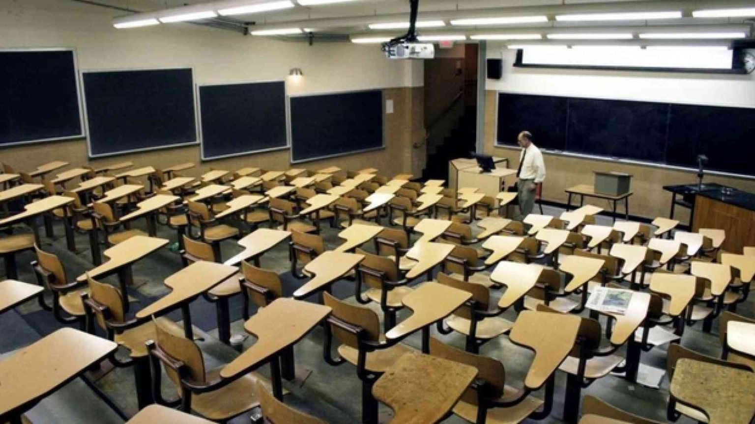 «Università il numero chiuso serve». Ma non nelle facoltà umanistiche