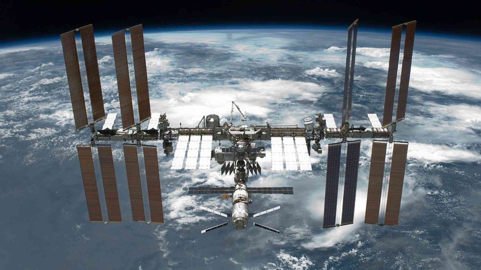 Il simbolo delle Scholas Occurrentes nello spazio, un segno di pace