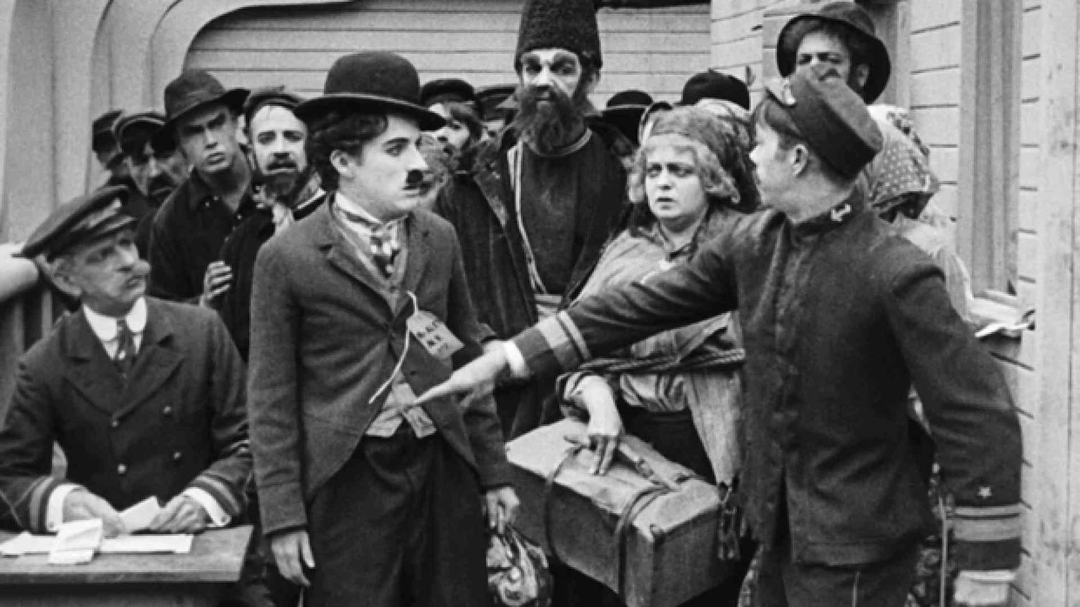 L'immigrato Charlot, cent'anni fa come oggi