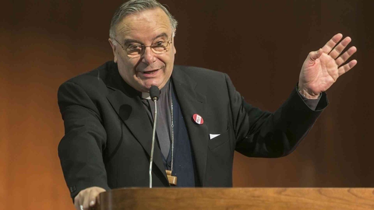 Il cardinale Montenegro: oggi non li vogliamo ma domani li cercheremo