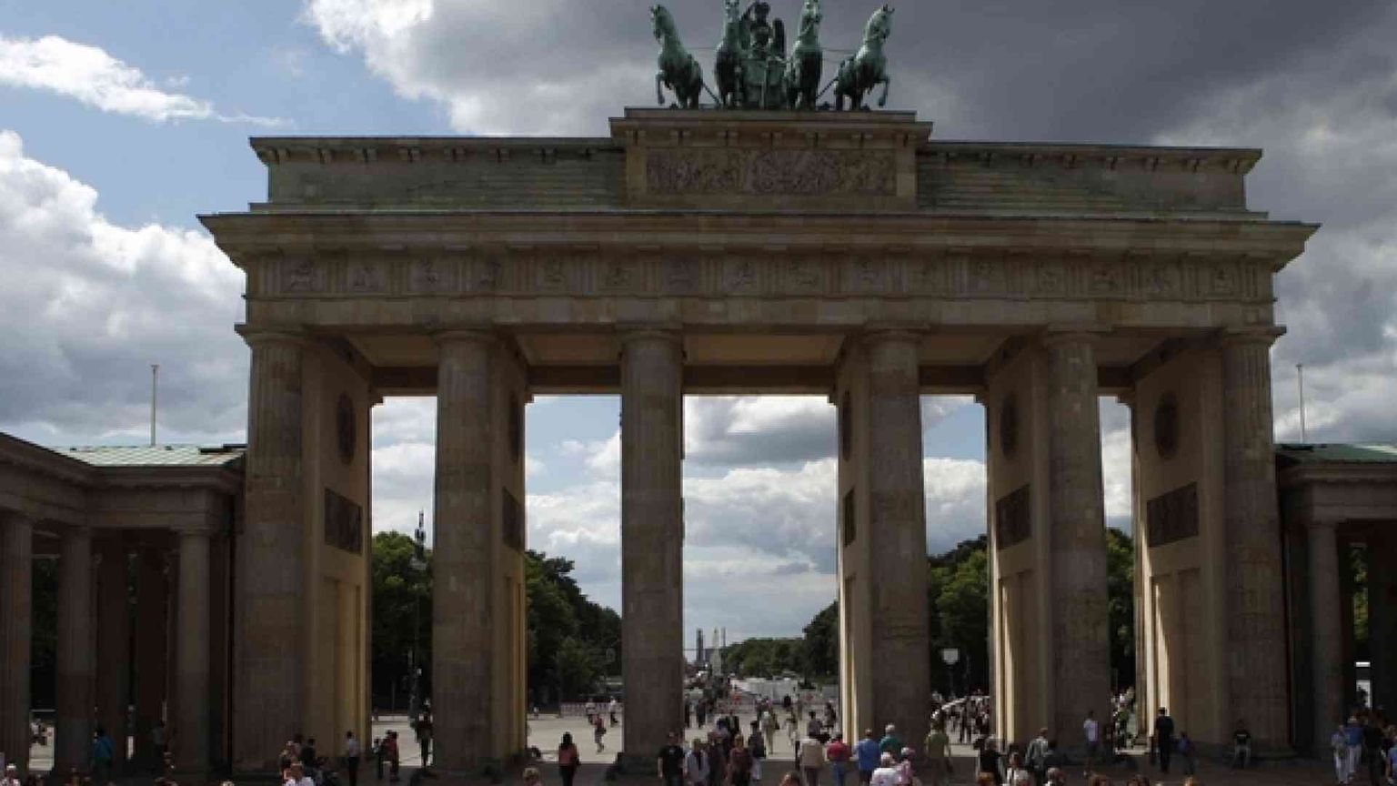 Italiani in fuga all'estero: la Germania è la destinazione preferita