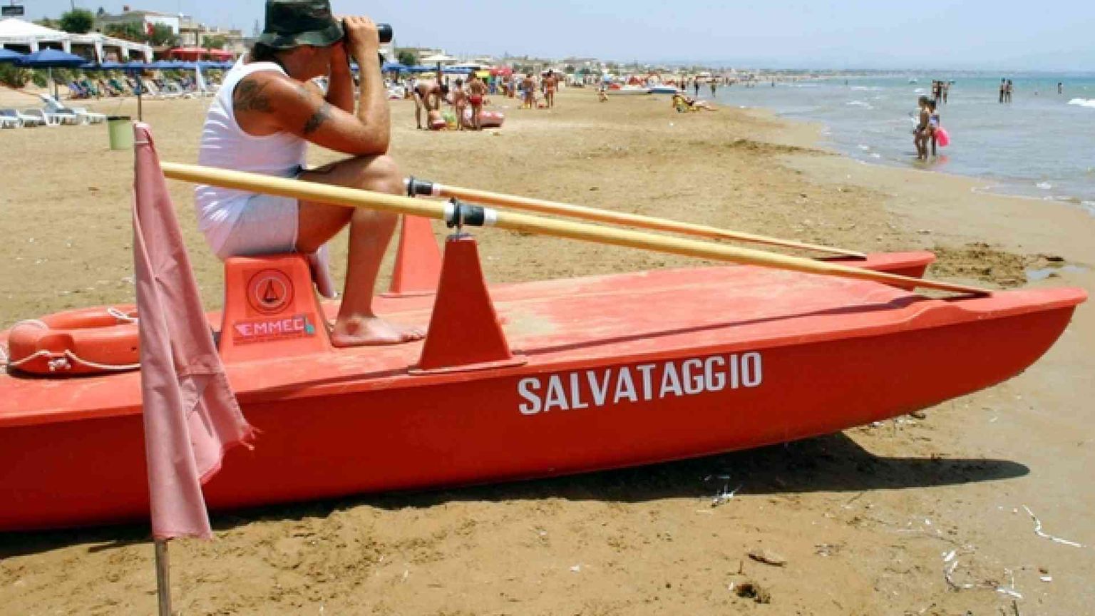 Mancano bagnini e camerieri per questa estate