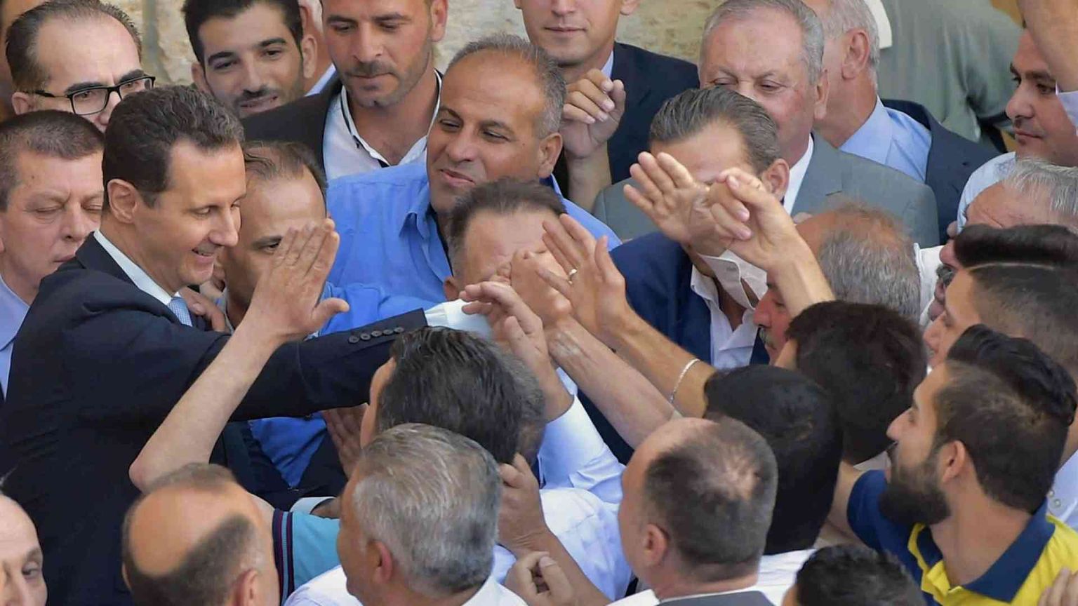 Washington e Parigi: Assad pagherà caro un nuovo attacco chimico