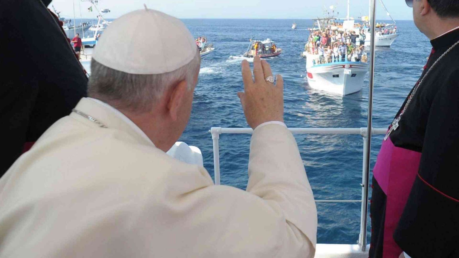 Verso i migranti «una cultura di accoglienza e solidarietà»