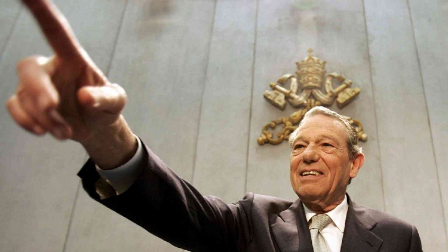 Salute e malattia, l'intervista a Navarro Valls