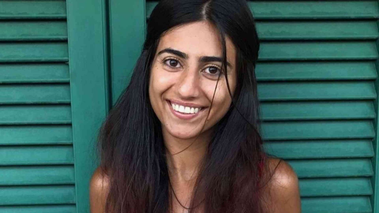 Baby-sitter e volontaria: "Non bastano 18 anni"