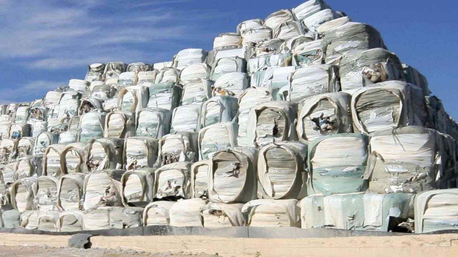 Società indagata in Emilia vince appalto per smaltire rifiuti in Campania