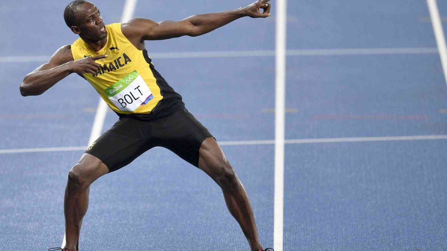 Usain Bolt vola verso l'ultimo traguardo