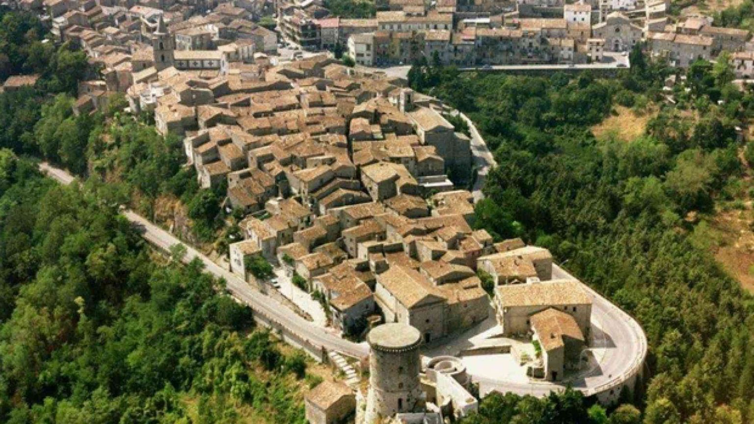 Riccia sceglie il suo futuro: siamo un paese per vecchi. Video