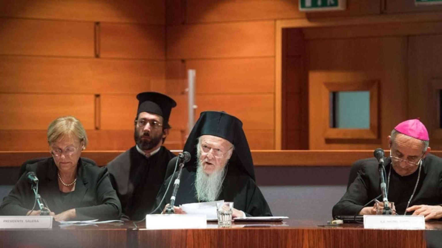 «Abbiamo perso il senso della sacralità del mondo»