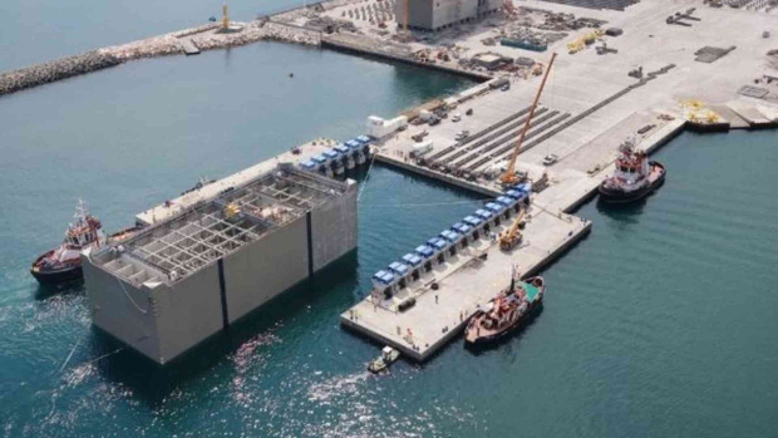 Il Mose solo nel 2022 Una storia italiana tra sprechi e inchieste