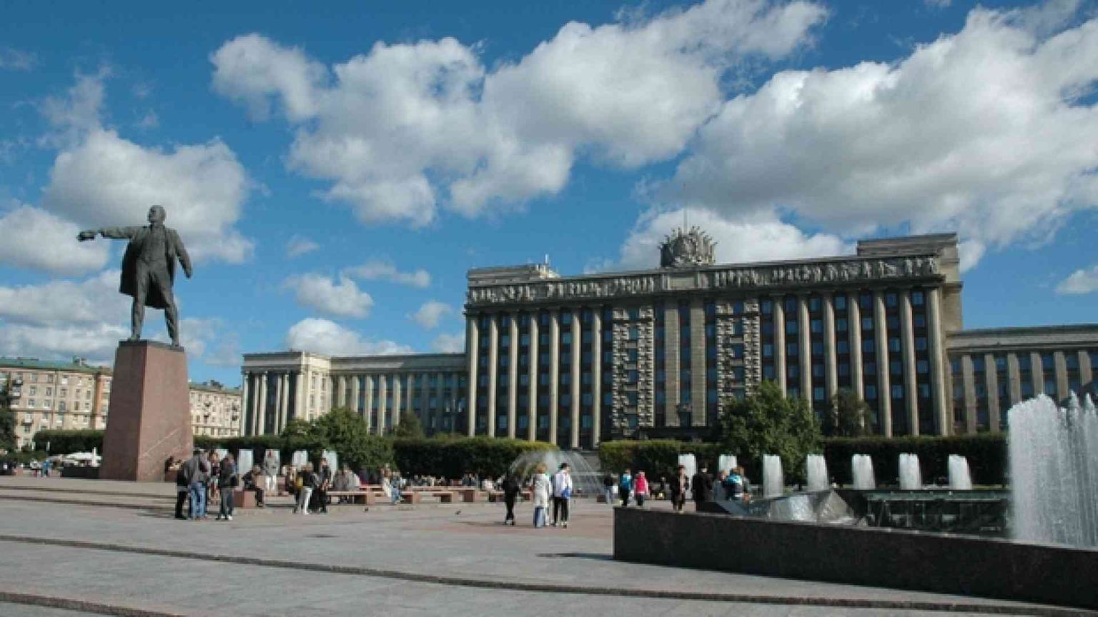 Zelinskij: «Questa Russia non riesce a fare i conti con la Rivoluzione»